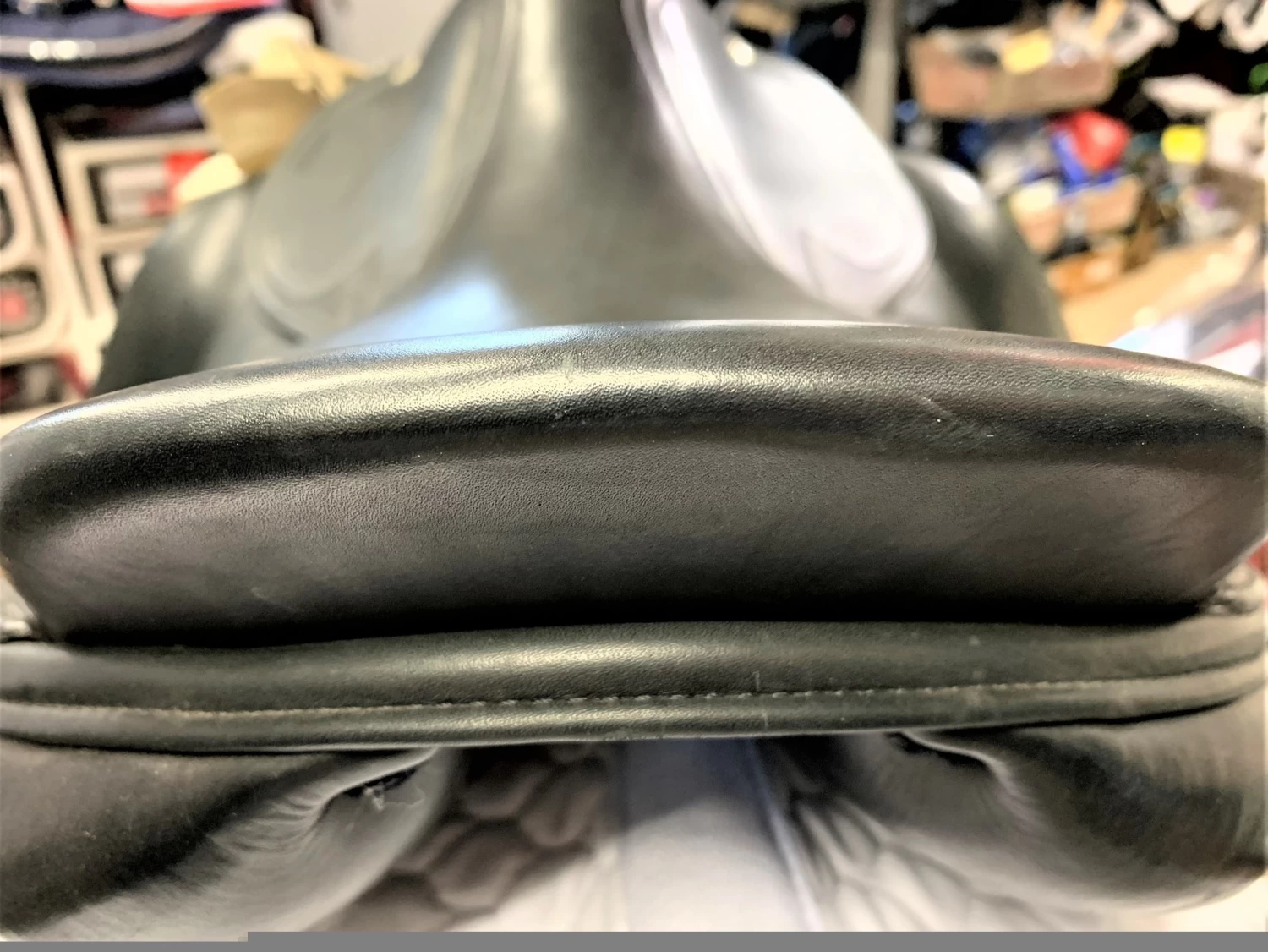 Amerigo Flat Seat Pinerolo Dressage Saddle 17 1/2" M Black Ex Demo 2 Amerigo Flat Seat Pinerolo Dressage Saddle 17 1/2" M Black Ex Demo - Image 2