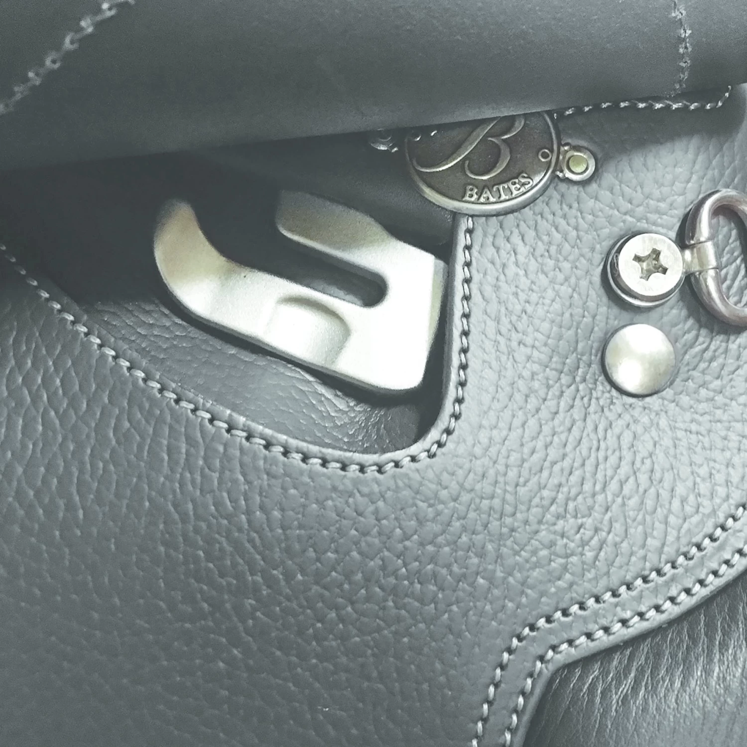 Bates Hunter Jumper (CAIR) Saddle Classic Black 5 Bates Hunter Jumper (CAIR) Saddle Classic Black - Image 5