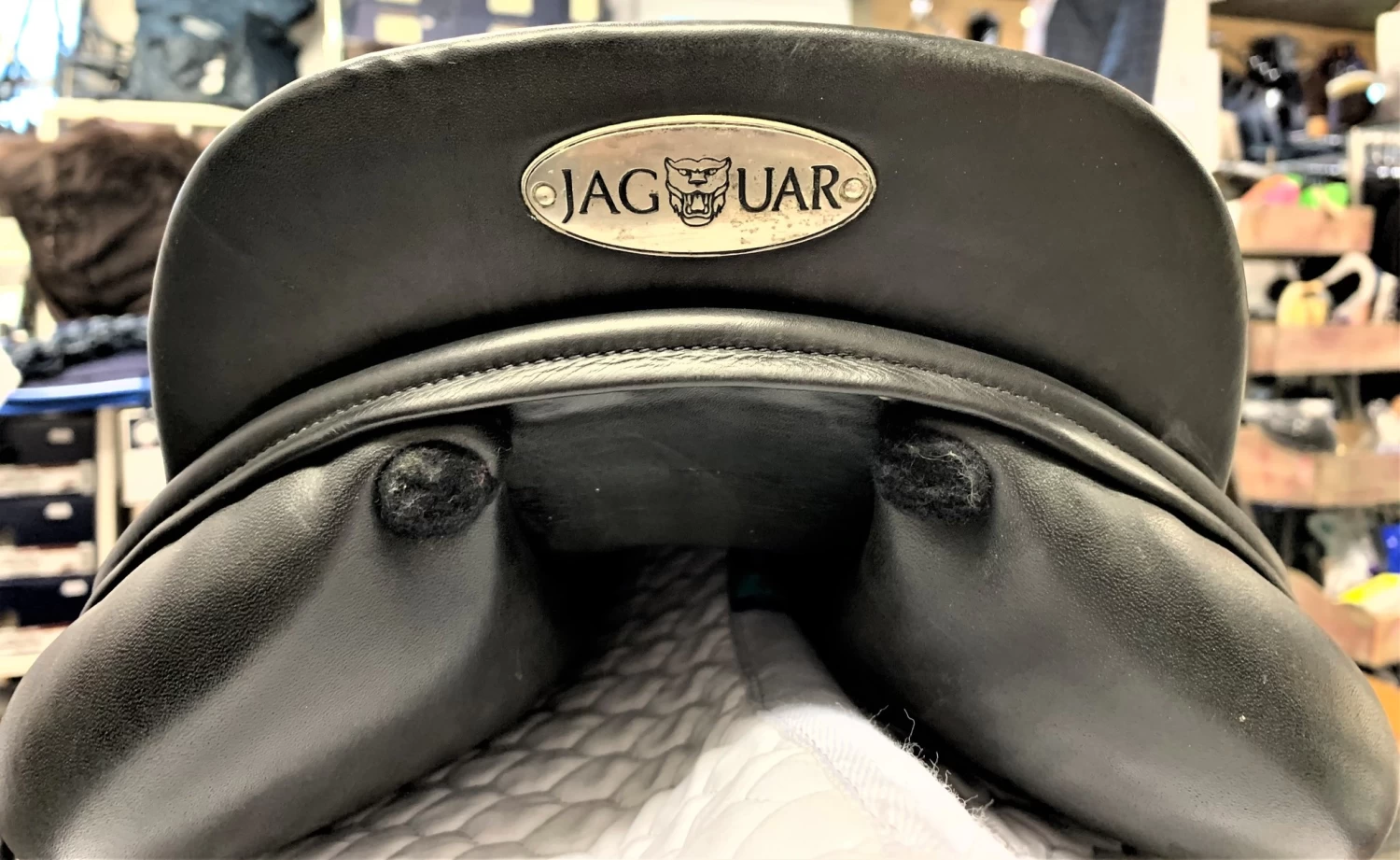 Jaguar Allie Birdy XKC Dressage Saddle 17 1/2" MW (N) Black Buffalo Leather With Latex Panels Ex Demo 3 Jaguar Allie Birdy XKC Dressage Saddle 17 1/2" MW (N) Black Buffalo Leather With Latex Panels Ex Demo - Image 3