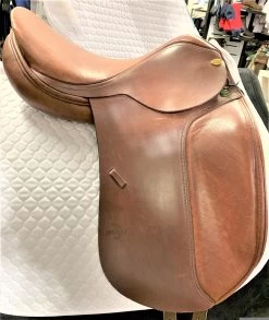 Jaguar Close Contact XKC Dressage Saddle 17 1/2" MN Brown Ex Demo
