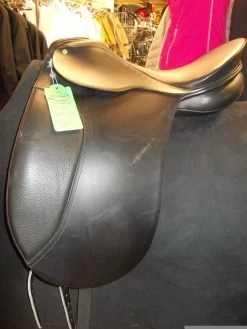 Passier Antares Dressage Saddle 17" M Black Ex Demo