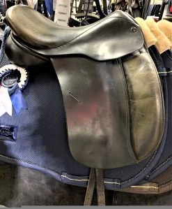 Symonds Designer Dressage 17" M Black Second Hand Saddle -Equestrian Supplies Store symonds designer dressage 17 m black second hand s 122041683 n a 332997876